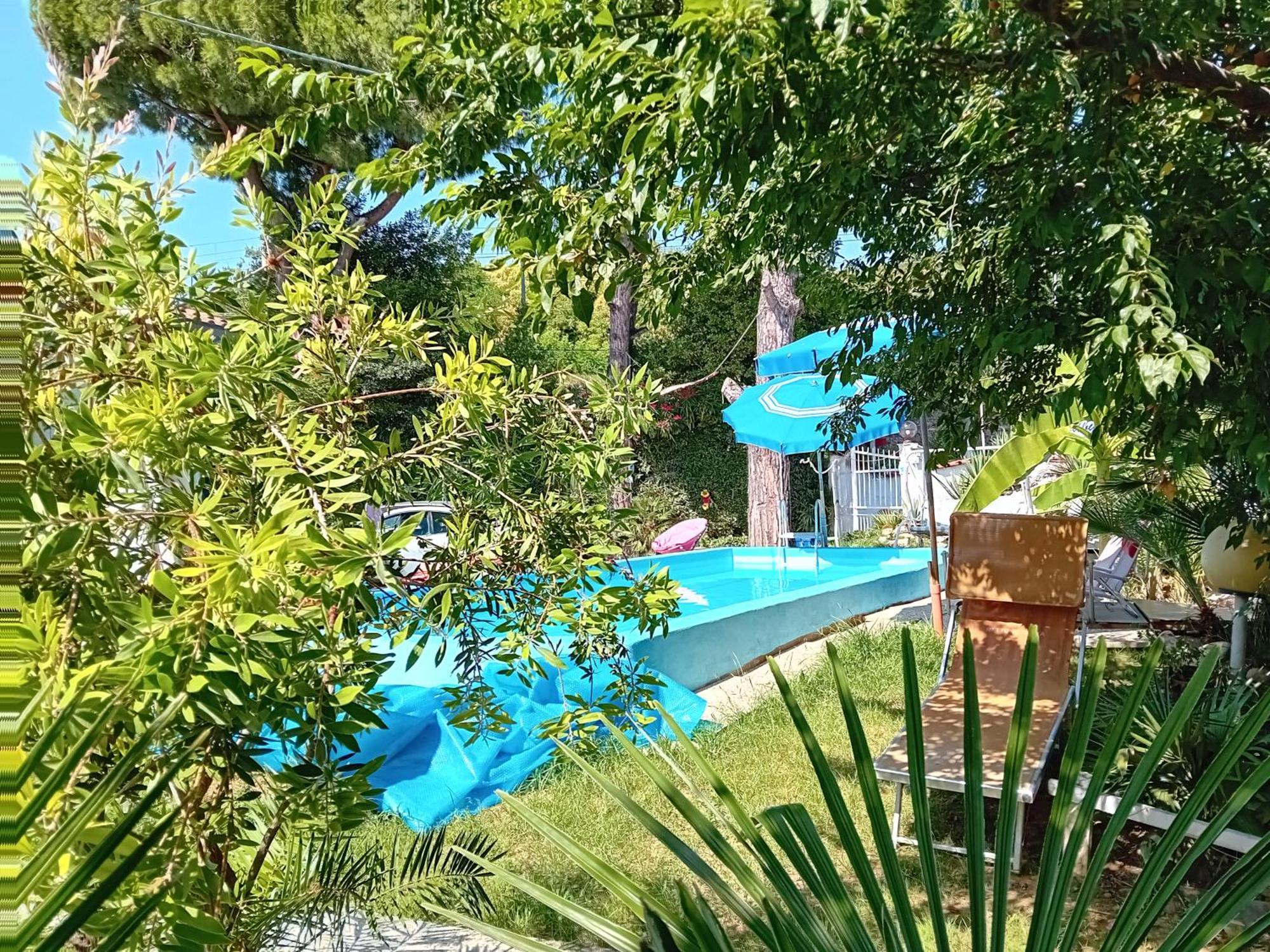 Sogno Vacanze Apartment มาสซา ภายนอก รูปภาพ