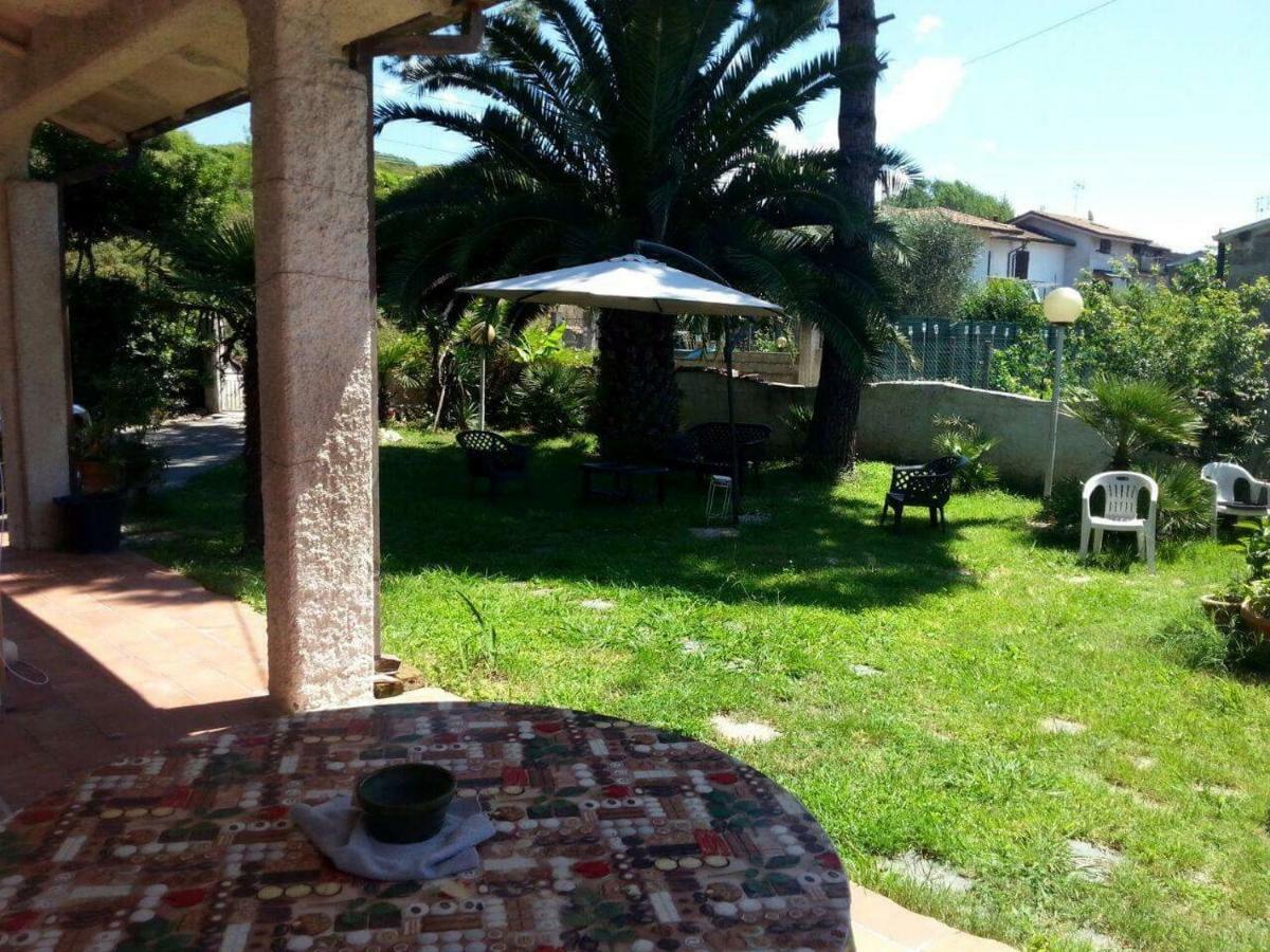 Sogno Vacanze Apartment มาสซา ภายนอก รูปภาพ